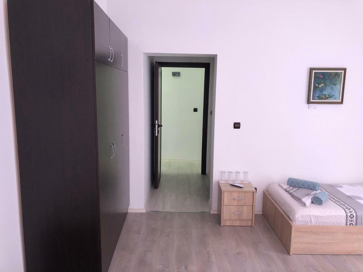 Guest Rooms Opera Plovdiv Eksteriør bilde