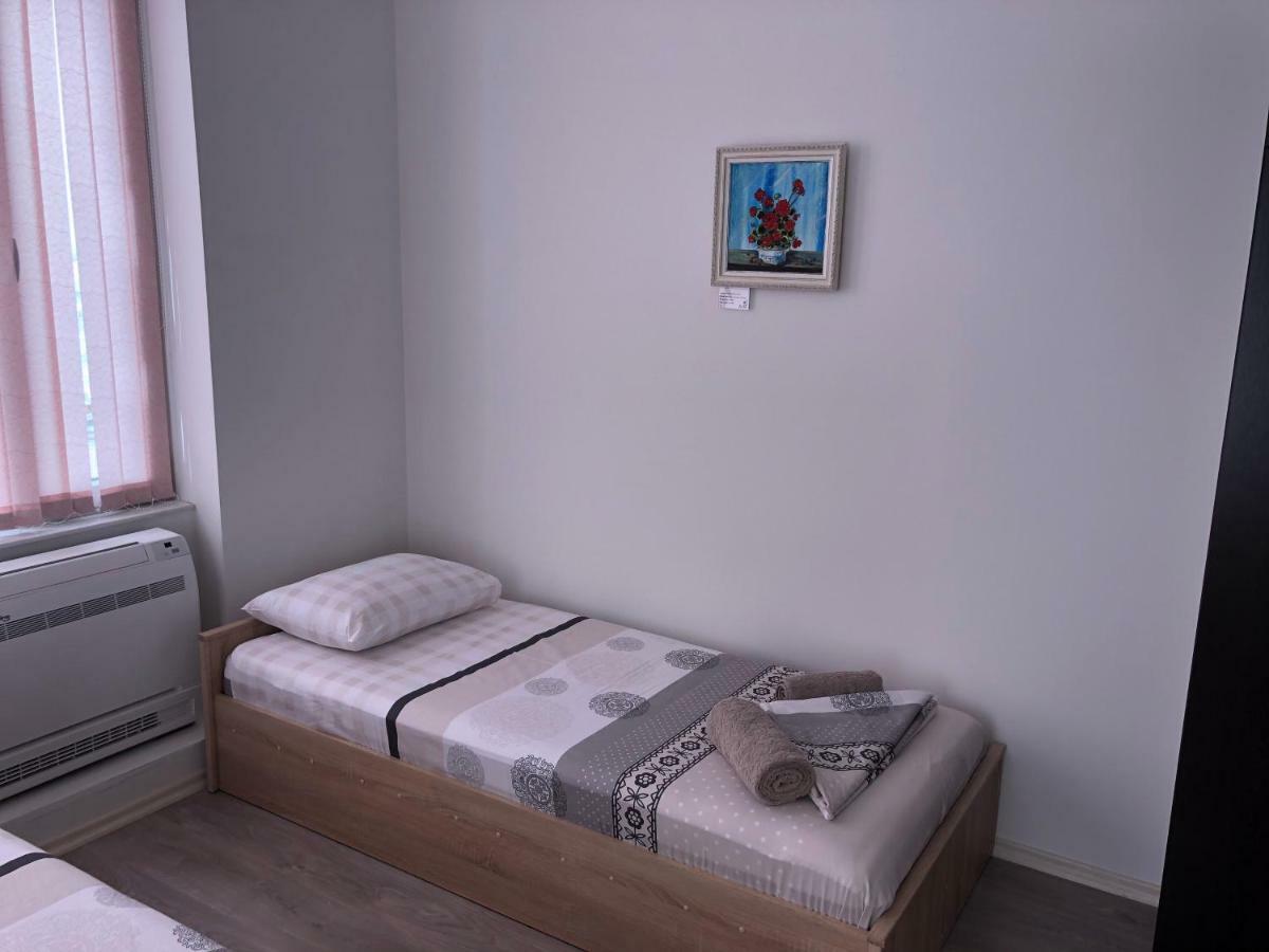 Guest Rooms Opera Plovdiv Eksteriør bilde