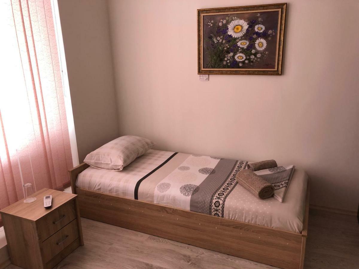 Guest Rooms Opera Plovdiv Eksteriør bilde