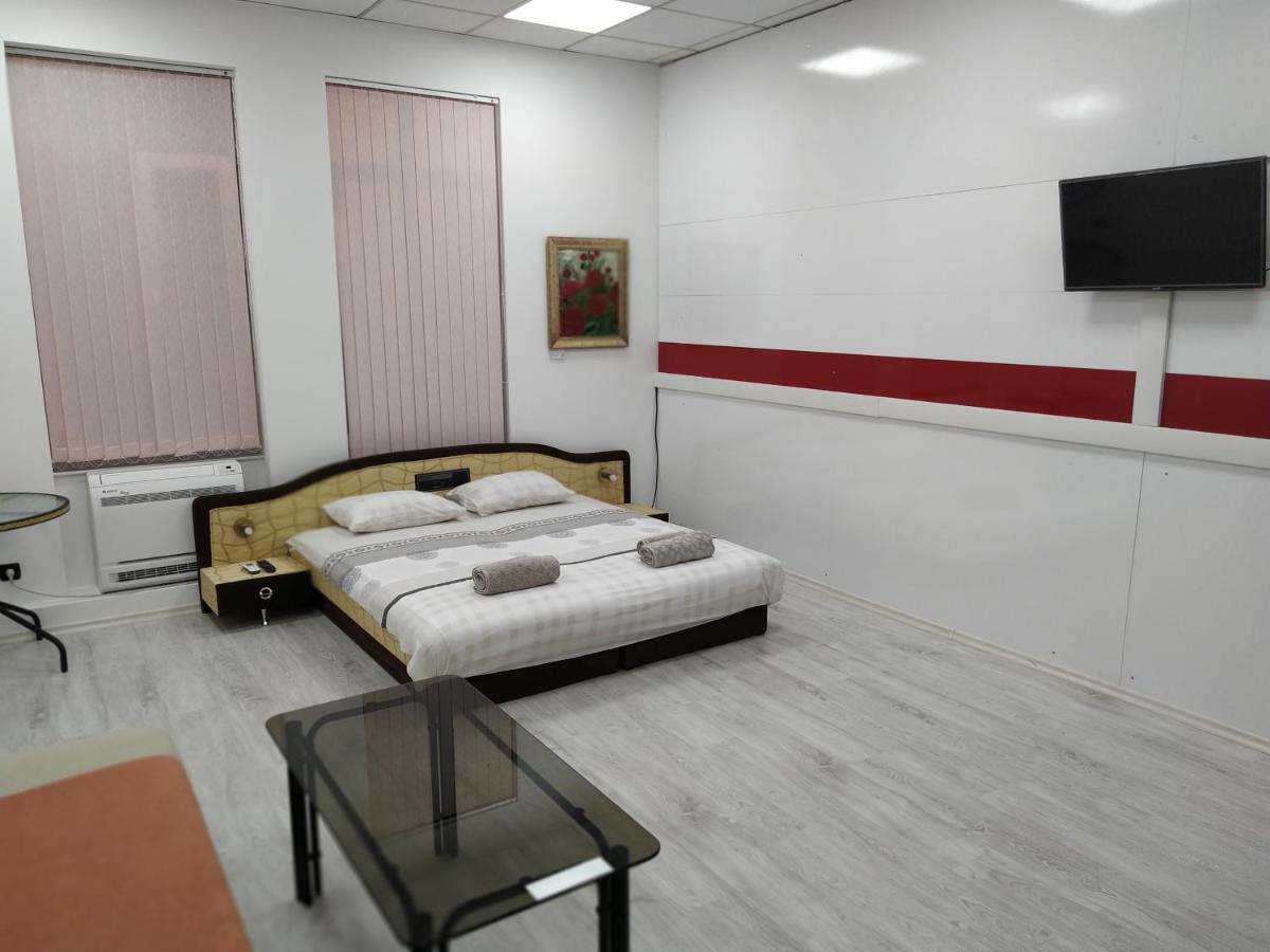 Guest Rooms Opera Plovdiv Eksteriør bilde